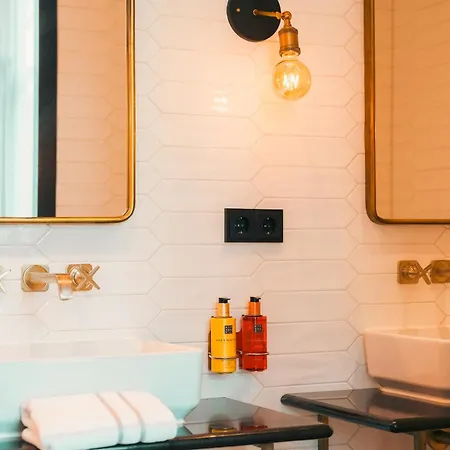 The Hendrick's Hotel Amsterdam