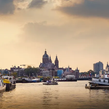 The Hendrick's فندق 4*