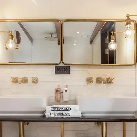 The Hendrick's Hotell