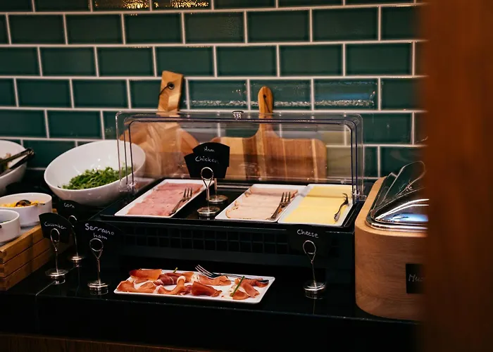 Hotel The Hendrick's 4*