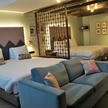 The Hendrick's Hotel 4*