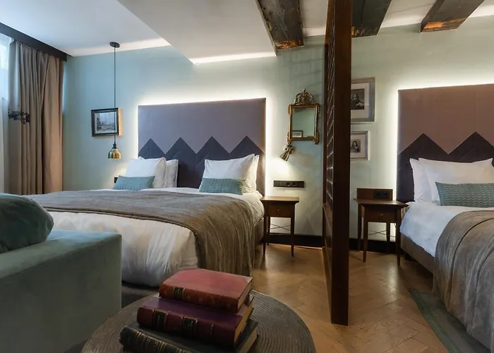 Hotel The Hendrick's 4*