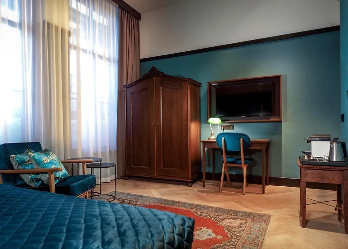 The Hendrick's Hotel 4*