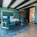 The Hendrick's Hotel 4*