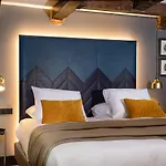 The Hendrick's Hotel Amsterdam